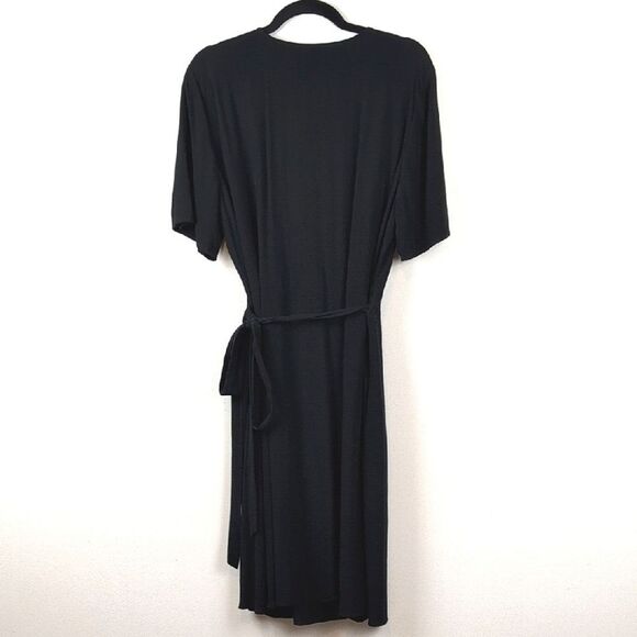 Eileen Fisher Elegant Black Wrap Dress Classic Crepe Fabric Size 16 - Picture 7 of 8